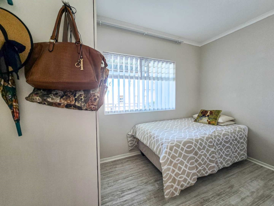 4 Bedroom Property for Sale in Jongensfontein Western Cape